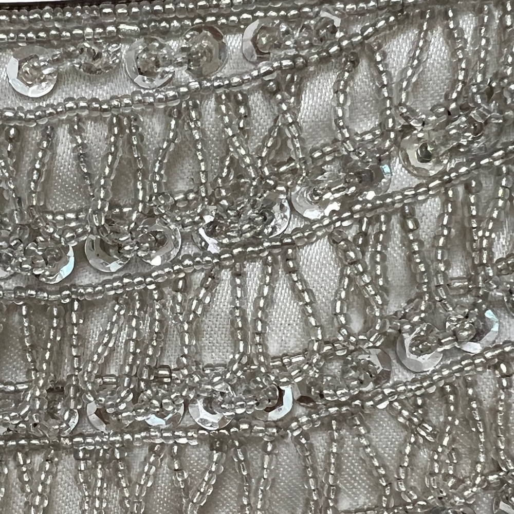 NWOT Silver Beaded Evening Bag - Picture 3 of 7